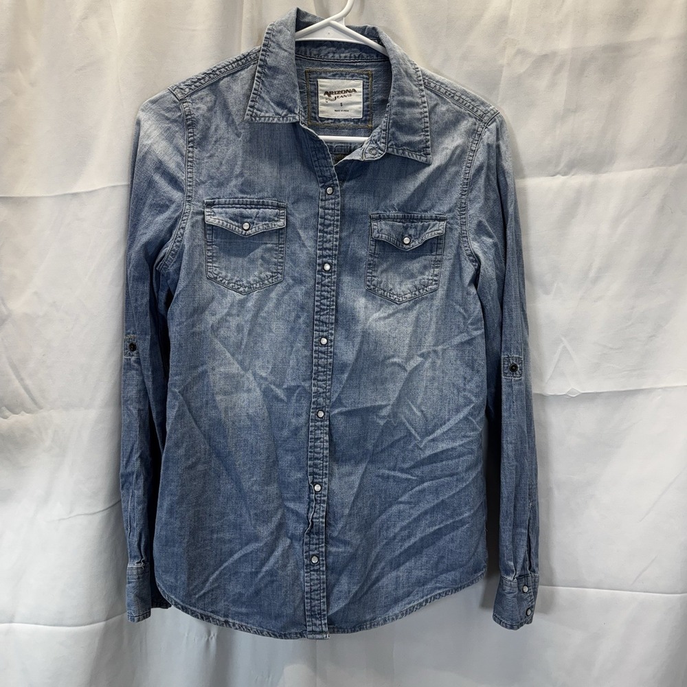 Arizona Jeans Pearl Snap Denim Shirt Women Size S Blue Western Flap Pockets